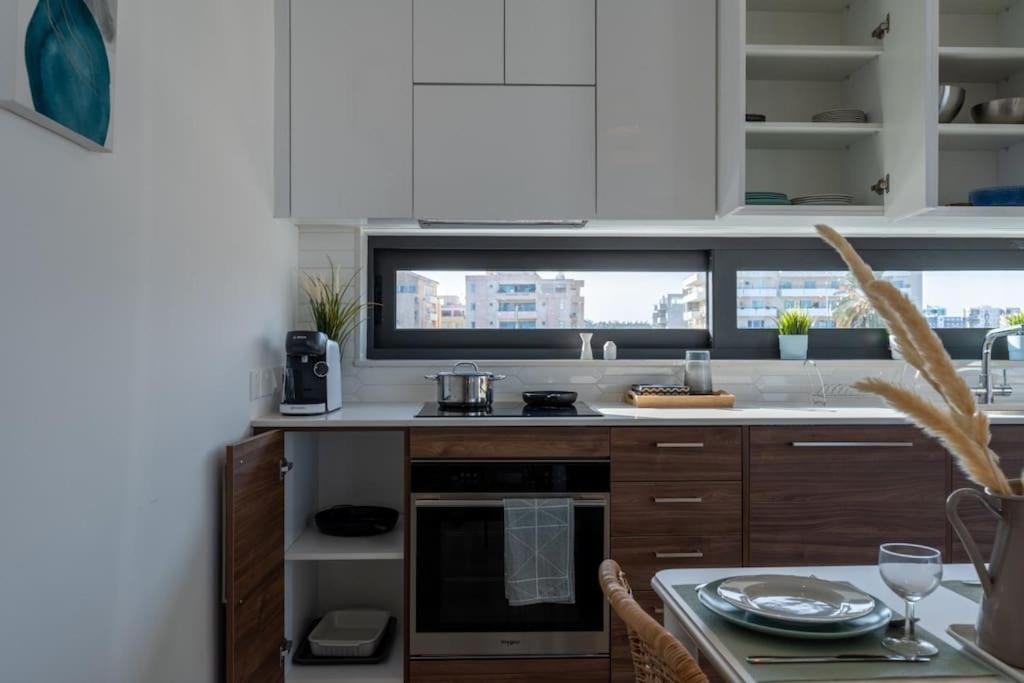 Thalassa 2-Bedroom Apartment In Larnaca Exterior foto