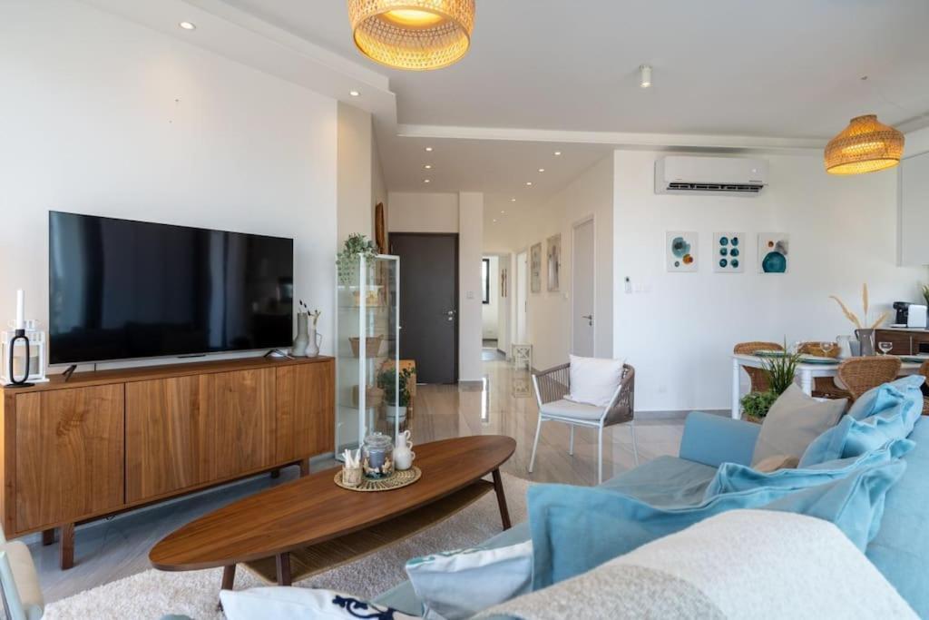 Thalassa 2-Bedroom Apartment In Larnaca Exterior foto